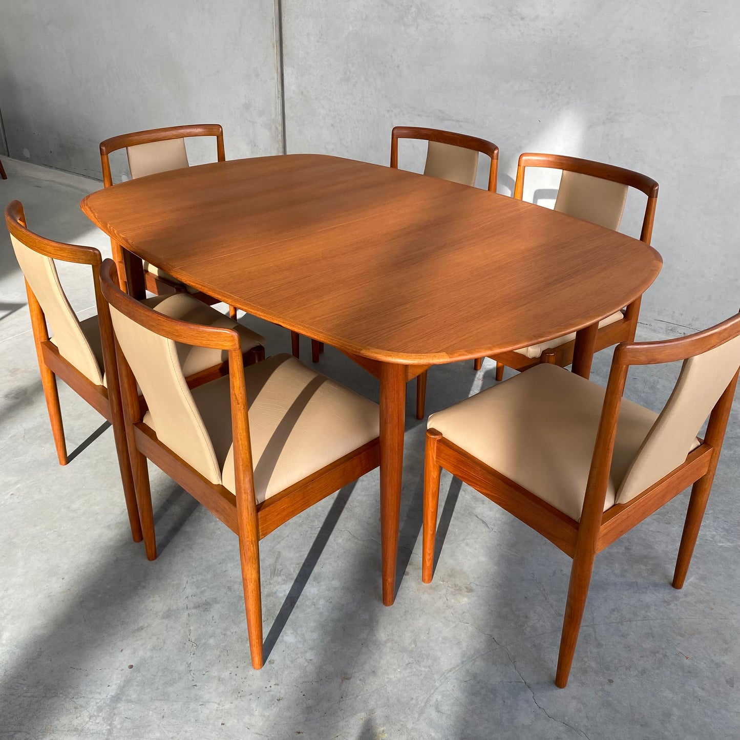 Parker Model 88 T-Back Dining Chairs
