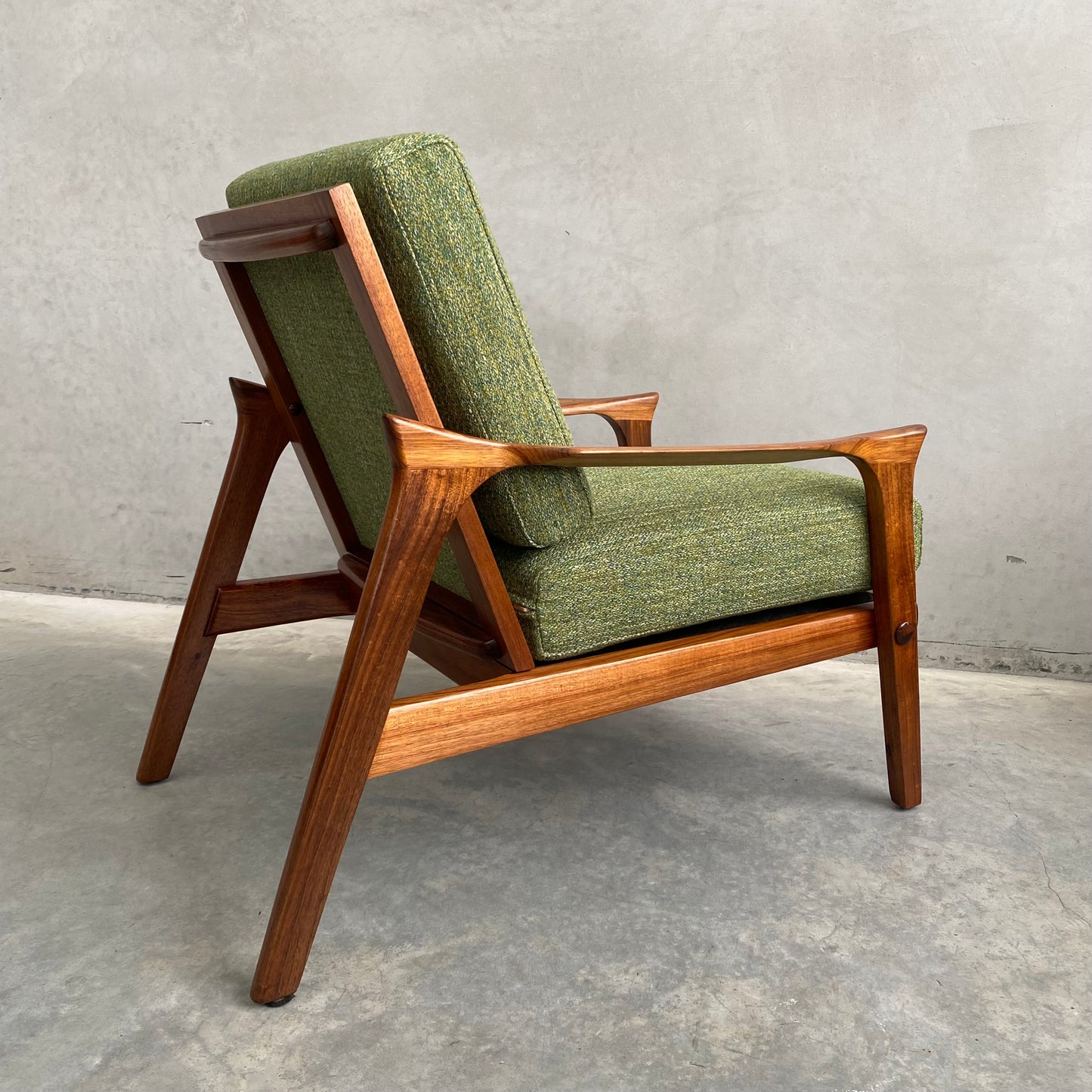 Danish Deluxe ‘Inga’ Mid-Century Armchair