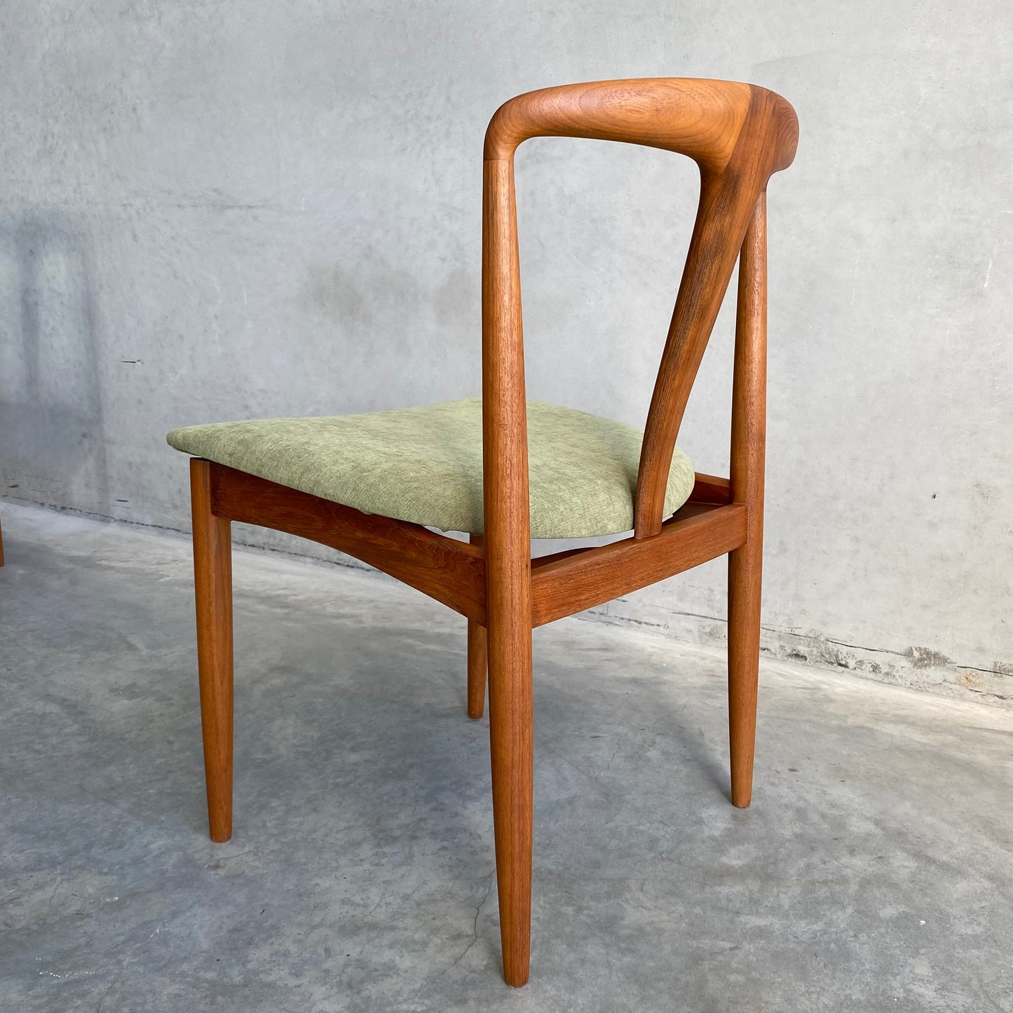 Johannes Andersen ‘Julianne’ Midcentury Dining Chairs
