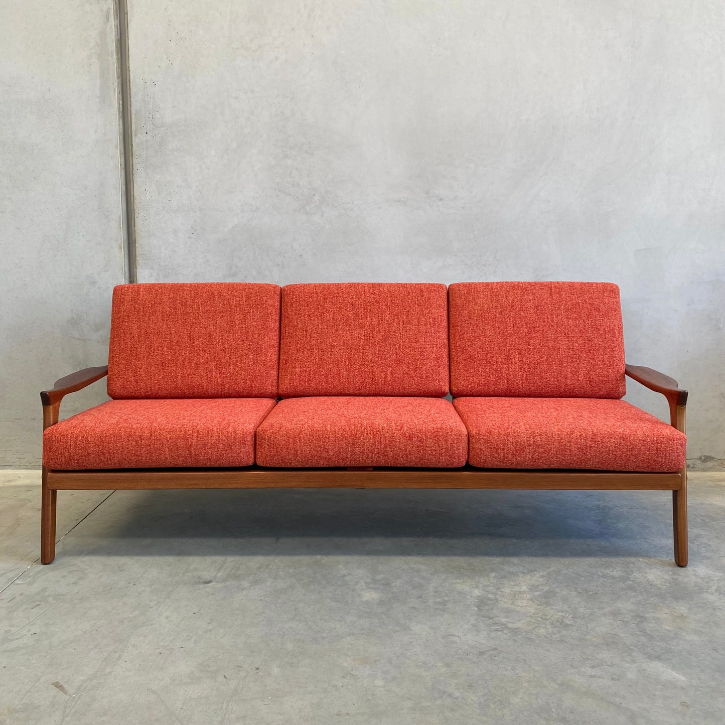 Danish Deluxe ‘Inga’ Mid-Century Sofa/Daybed