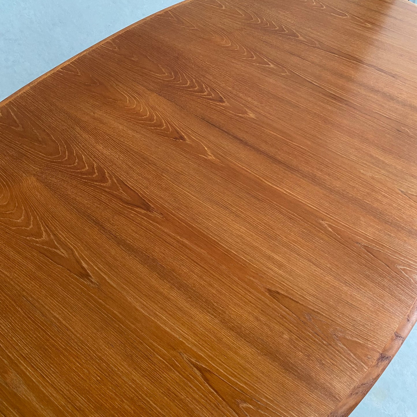 Parker Nordic Oval Midcentury 1960’s Dining Table