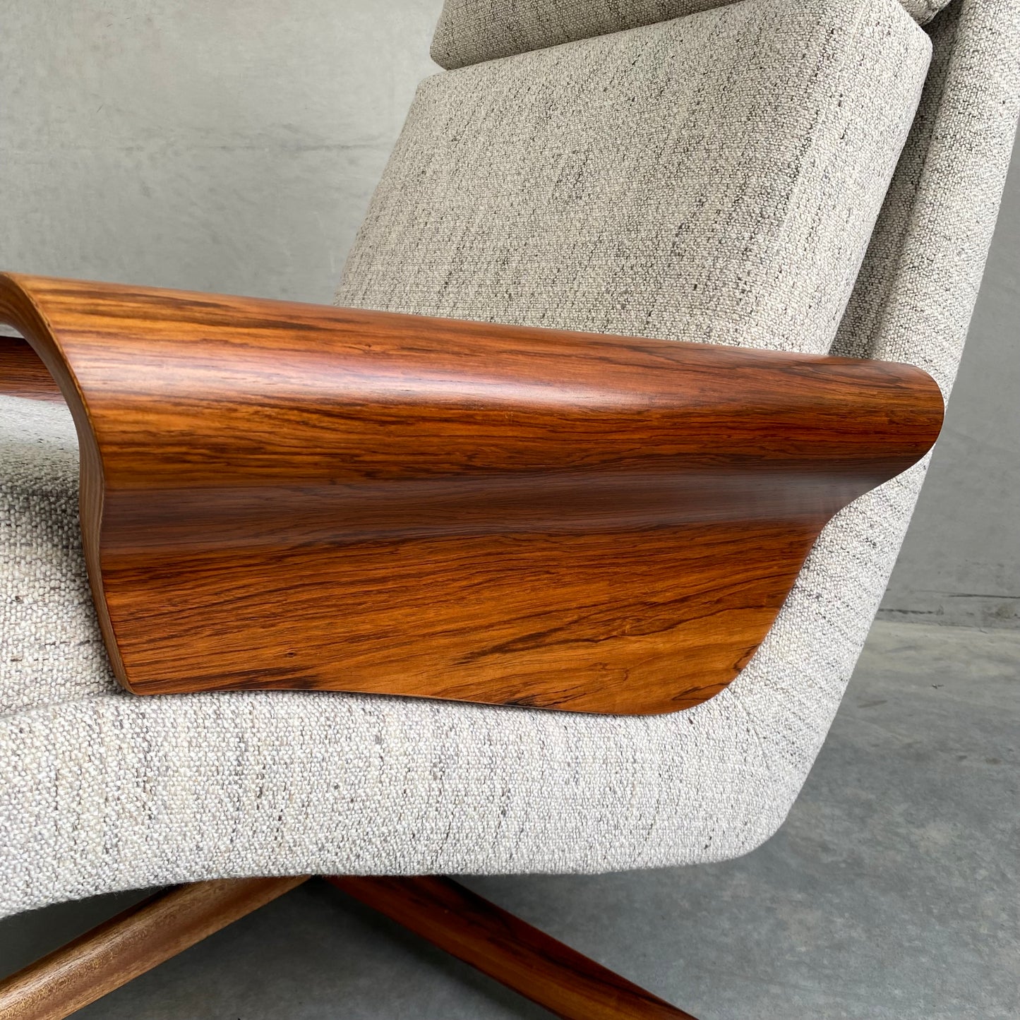 Tessa/Twen T2 Armchair