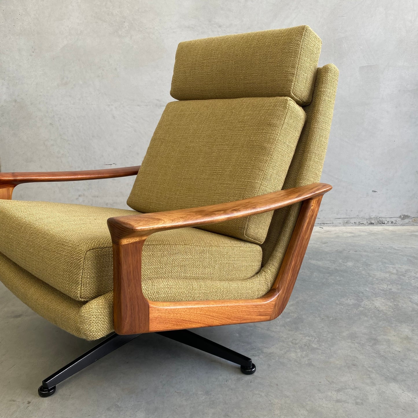Tessa T1 Vintage 1970’s Armchairs