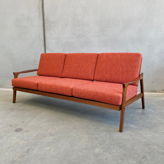Danish Deluxe ‘Inga’ Mid-Century Sofa/Daybed