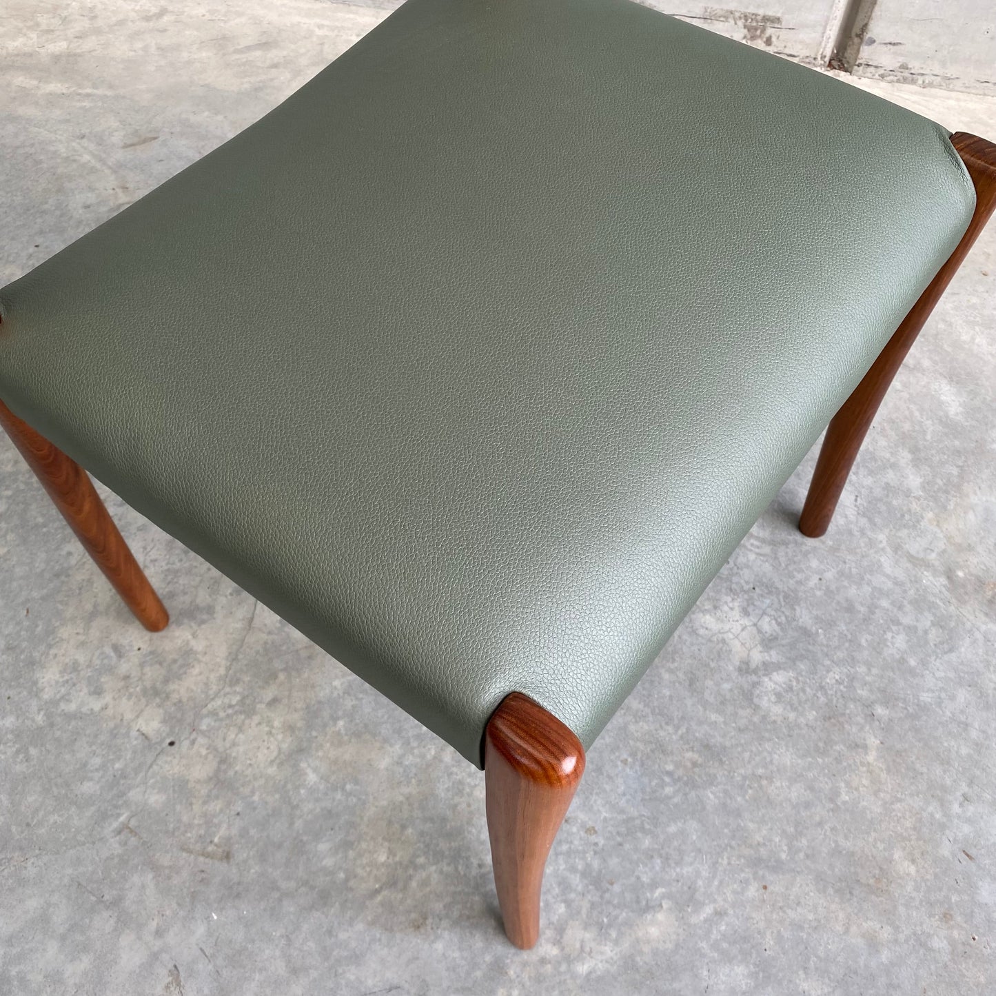 Fler ‘64’ Mid Century Dining Setting