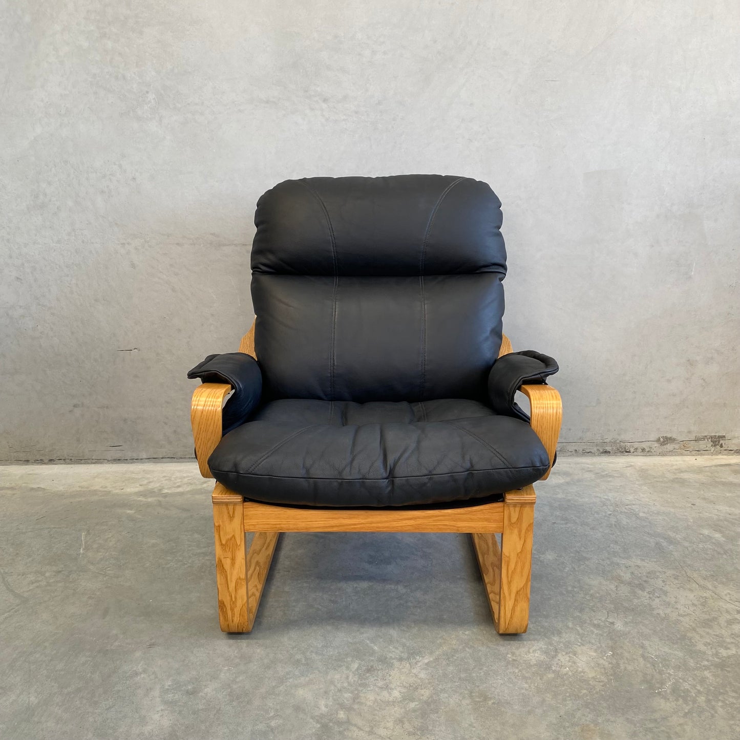 Tessa Monaco Vintage Black Leather Armchair